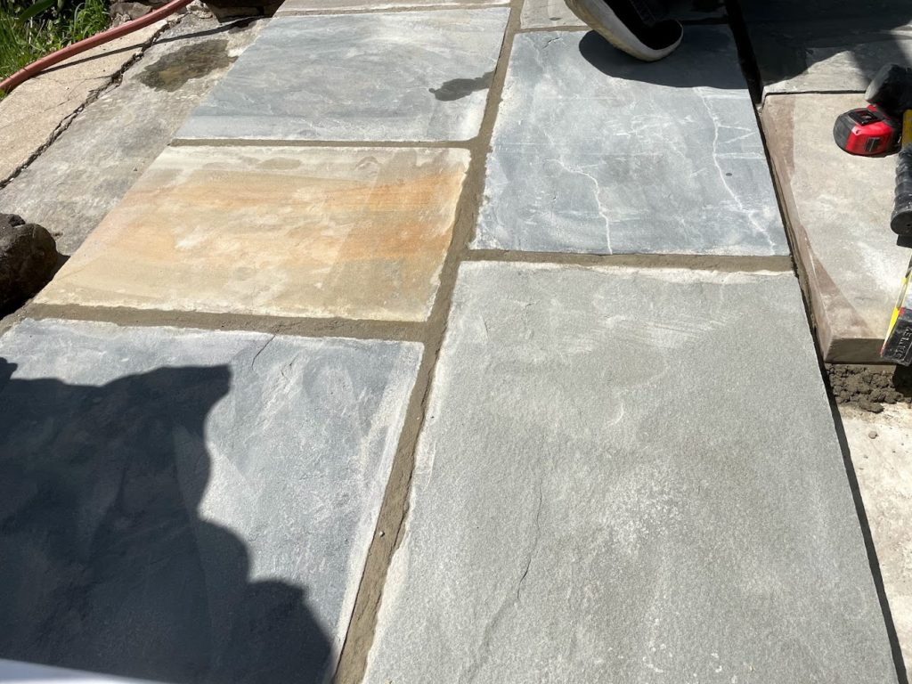 Philadelphia Blue Stone for Garden Trellis Floor