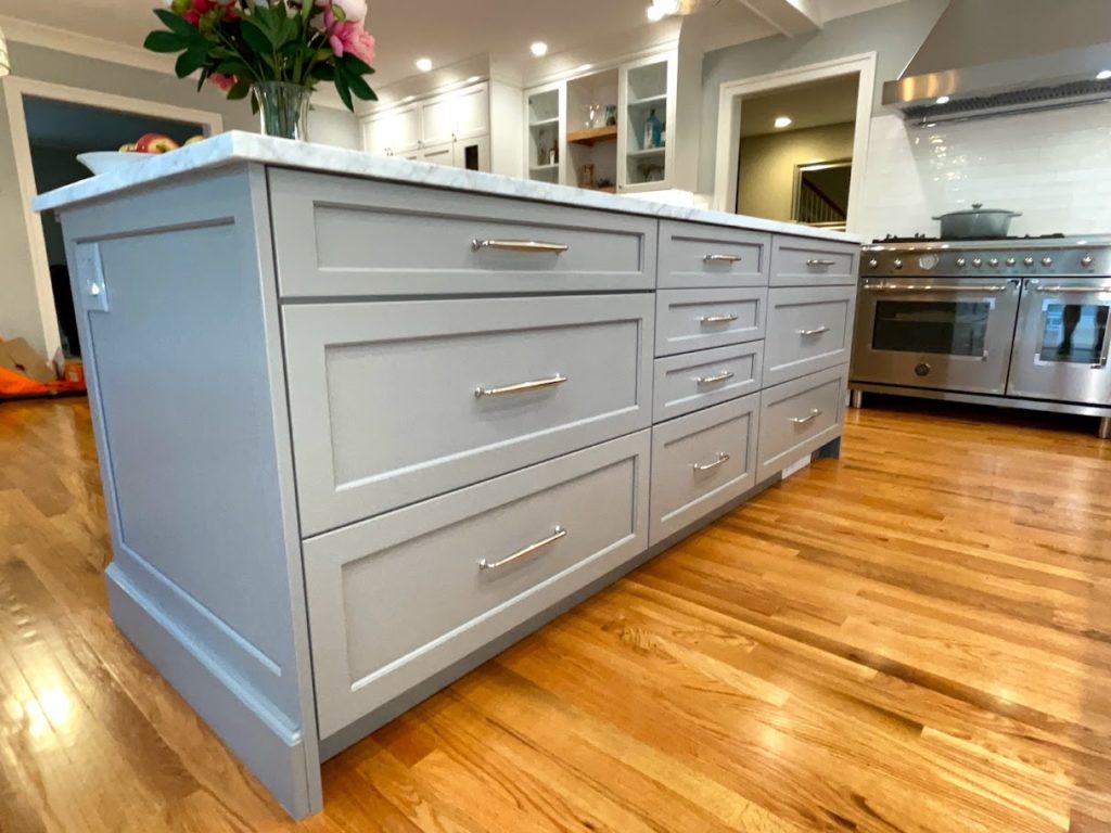 Kitchen island storage